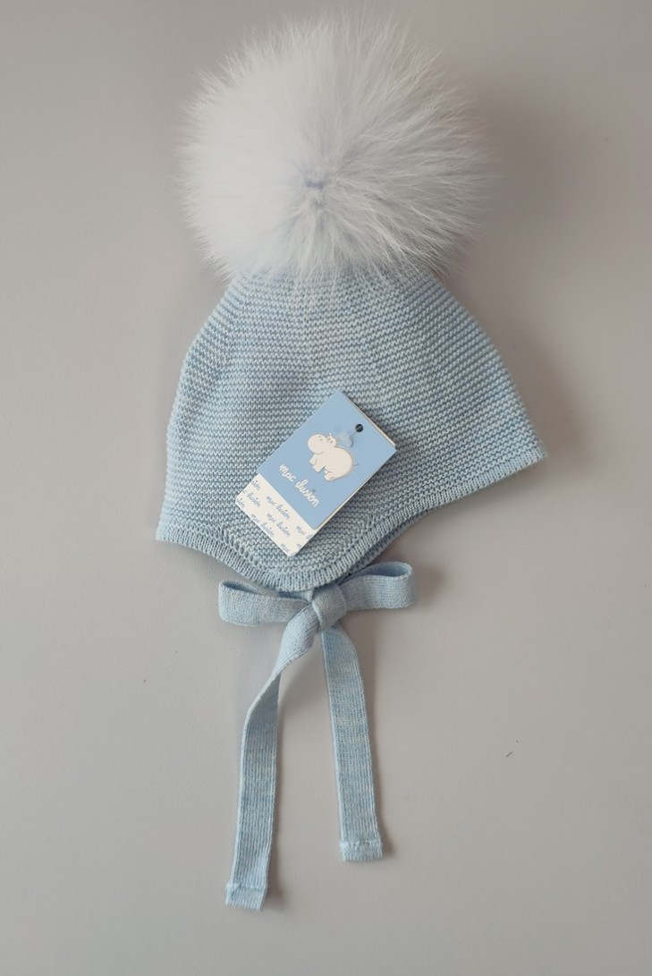 GORRO OREJERO POMPÓN NATURAL C."DULZURA", NUBE. INVIERNO 23.