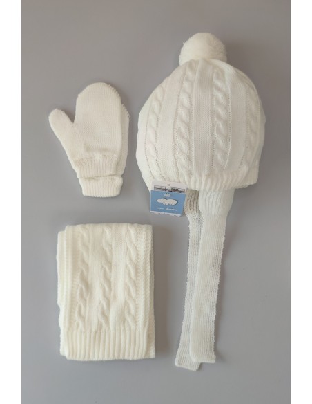 CONJUNTO GORRO,BUFANDA Y MANOPLA C."SONRISA",CRUDO. INVIERNO 23.