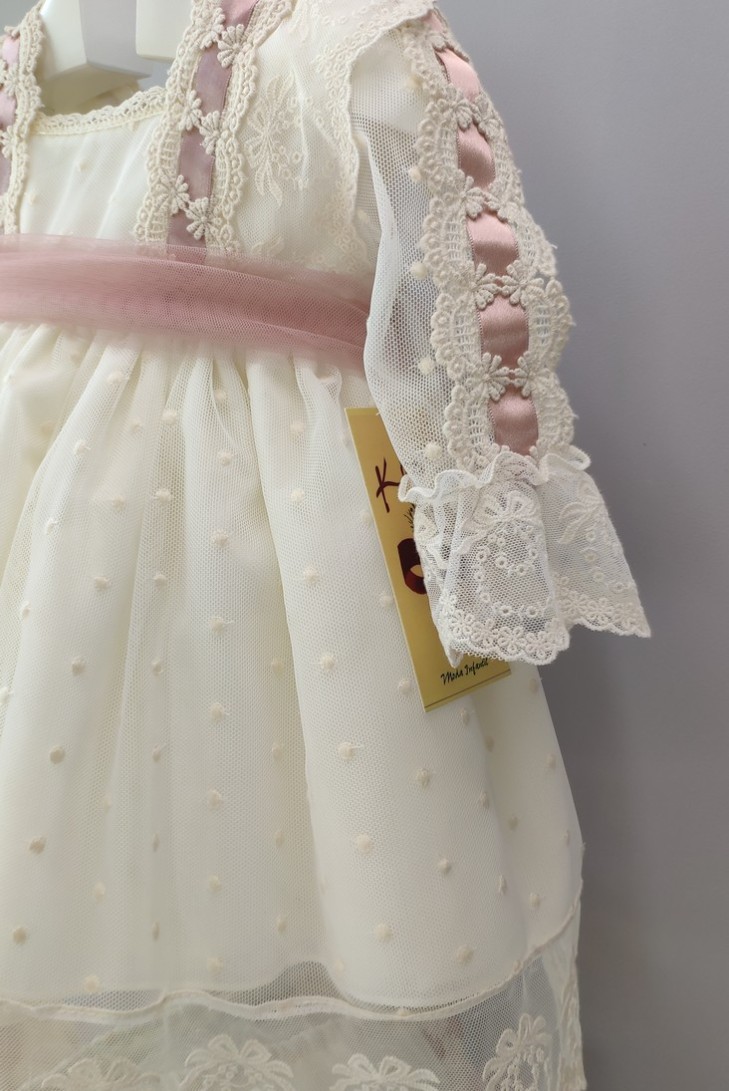 VESTIDO, BRAGA Y CAPOTA, MANGA FRANCESA