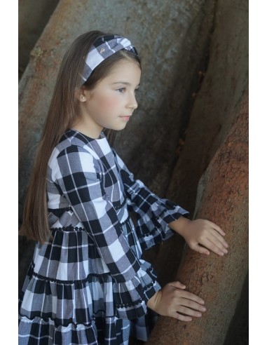 VESTIDO COLECCIÓN NATALIE, CUADROS NEGROS.NOMA FERNÁNDEZ. INVIERNO 23.