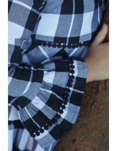 VESTIDO COLECCIÓN NATALIE, CUADROS NEGROS.NOMA FERNÁNDEZ. INVIERNO 23.