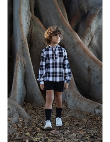 CAMISA NIÑO COLECCIÓN NATALIE,CUADROS NEGROS.NOMA FERNÁNDEZ. INVIERNO 23.