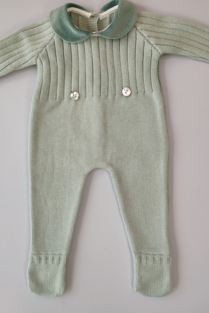 PELELE NIÑO DE PUNTO CON CAPOTA, VERDE AGUA. INVIERNO.