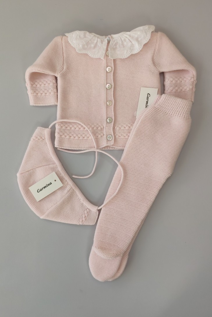 CONJUNTO JUBÓN, POLAINA Y CAPOTA, ROSA/BLANCO. INVIERNO.