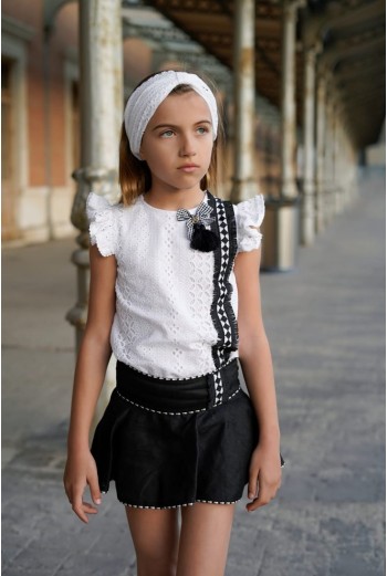 CONJUNTO NIÑA BOMBACHO Y BLUSA COLECCIÓN "PERLA", BCO/NEGRO.NOMA FERNÁNDEZ. VERANO 24. 2