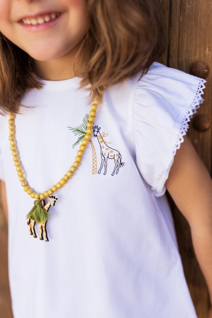 CAMISETA NIÑA ALGODÓN , COLECCIÓN JIRAFAS DE KID'S CHOCOLATE. VERANO 24.