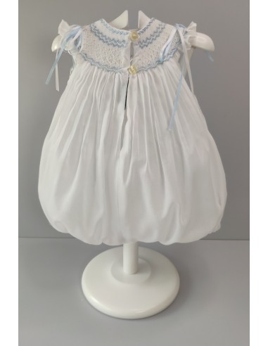 RANITA UNISEX BORDADO PUNTO SMOCK. BATISTA BLANCA-AZUL. VERANO 25.