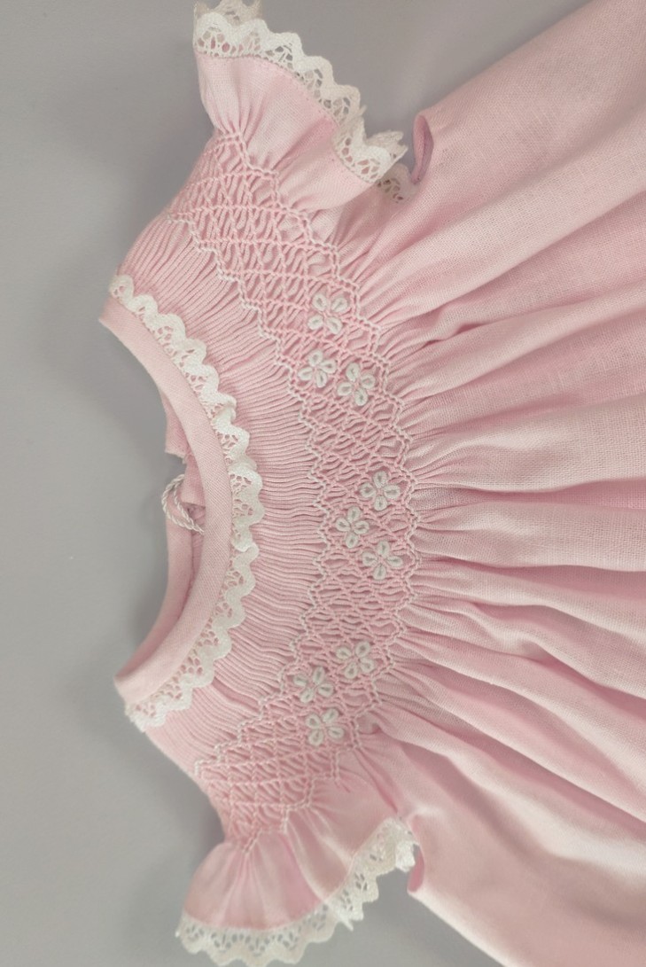 VESTIDO LINO PUNTO SMOCK, ROSA/BLANCO. VERANO 25.
