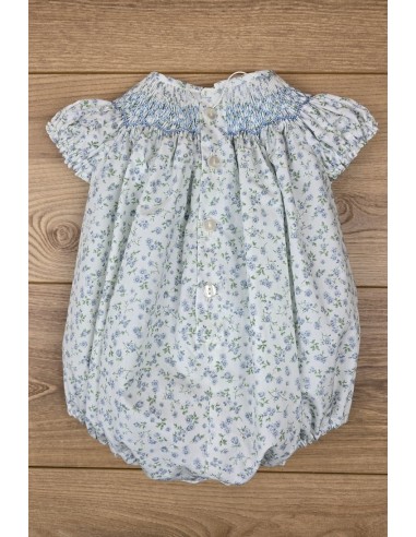 PELELE NIÑO BORDADO PUNTO SMOCK, FLORES AZUL. VERANO 25.