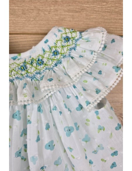 JESUSITO CUELLO BORDADO PUNTO SMOCK, FLORES TURQUESA. VERANO 25.