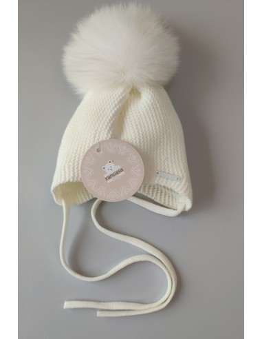 GORRO OREJERO PANGASA POMPÓN NATURAL, MARFIL. INVIERNO 25.