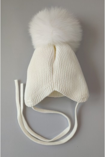 GORRO OREJERO PANGASA POMPÓN NATURAL, MARFIL. INVIERNO 25. 2