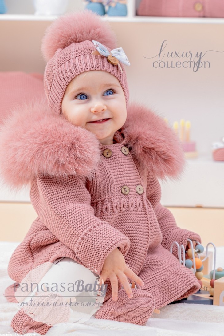 ABRIGO OCHOS PELO NATURAL DE PANGASA BABY, ROSÉ. INVIERNO 25.