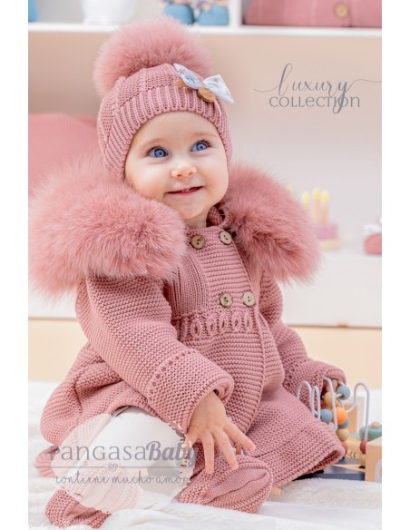 ABRIGO OCHOS PELO NATURAL DE PANGASA BABY, ROSÉ. INVIERNO 25.