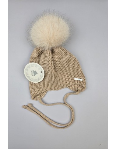 GORRO OREJERO PANGASA POMPÓN SINTÉTICO, ARENA. INVIERNO 25.