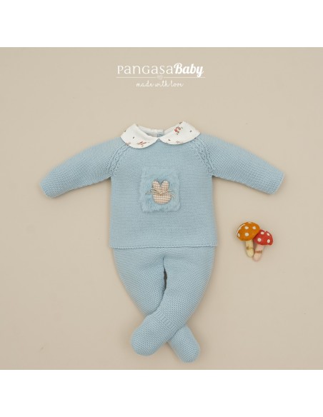 PRIMERA PUESTA NIÑO COLECCIÓN PETIT BAMBI DE PANGASA BABY, CELESTE EMPOLVADO. INVIERNO 25.