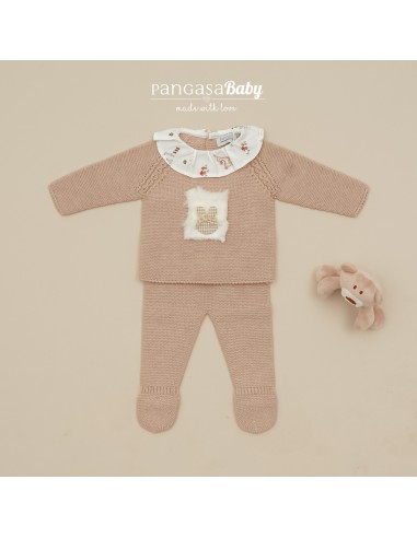 PRIMERA PUESTA UNISEX COLECCIÓN PETIT BAMBI DE PANGASA BABY, ARENA. INVIERNO 25.
