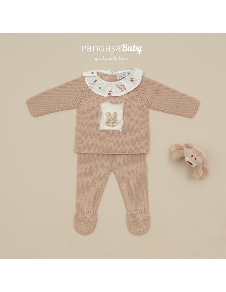 PRIMERA PUESTA UNISEX COLECCIÓN PETIT BAMBI DE PANGASA BABY, ARENA. INVIERNO 25.