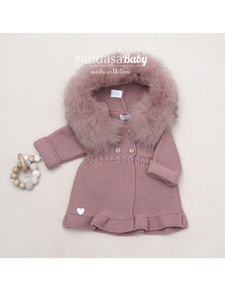 ABRIGO OCHOS PELO NATURAL DE PANGASA BABY, ROSÉ. INVIERNO 25.