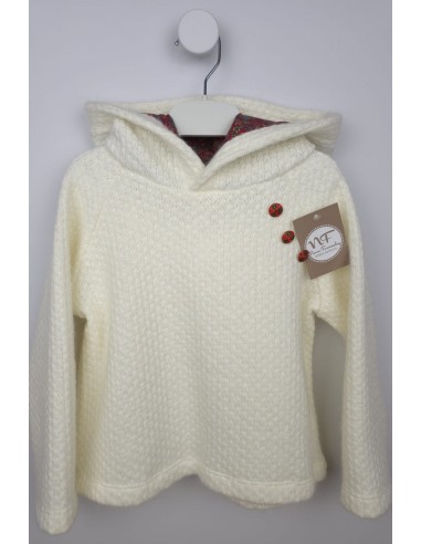 CONJUNTO NIÑA BOMBACHO (FALDA), BLUSA Y JERSEY CAPUCHA PENÉLOPE DE NOMA FERNÁNDEZ, MARFIL/EST.ROJO. INVIERNO 25.