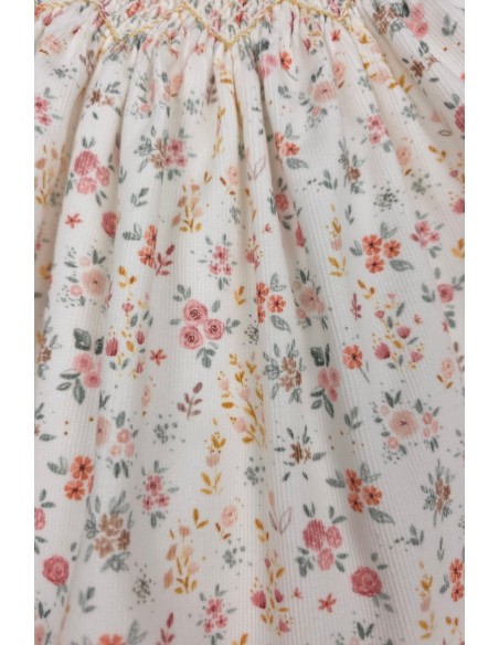 JESUSITO PUNTO SMOCK DE dBb IDEAS. INVIERNO 25.
