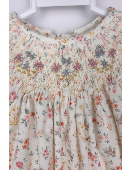 VESTIDO PUNTO SMOCK DE dBb IDEAS. INVIERNO 25.