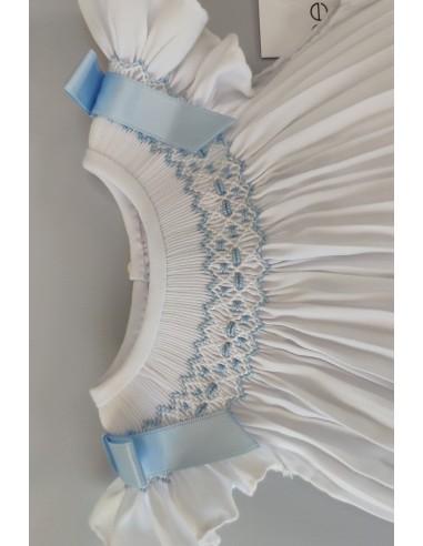 RANITA VIELLA PUNTO SMOCK MOD. LISA DE BELÁN, BLANCO/AZUL. INVIERNO 25.