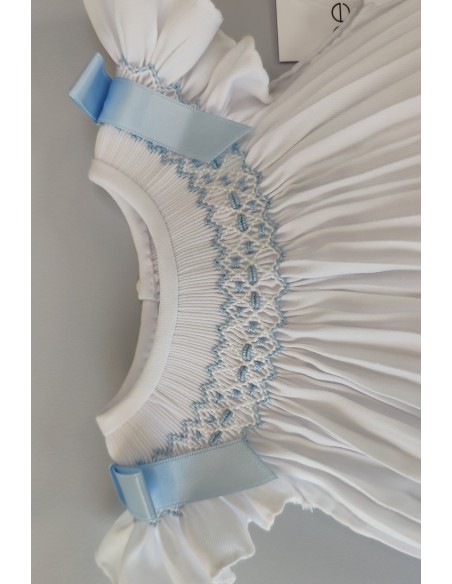 RANITA VIELLA PUNTO SMOCK MOD. LISA DE BELÁN, BLANCO/AZUL. INVIERNO 25.