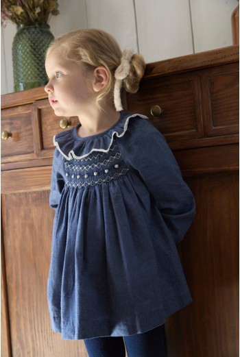 VESTIDO PUNTO SMOCK MARGOT DE TARTALETA, AZUL. INVIERNO 25. 2