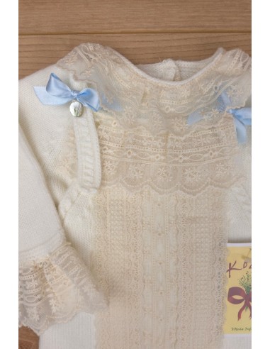 CONJUNTO UNISEX DE PUNTO CRUDO/CELESTE (3 PIEZAS), Y62. KOBEZ. INVIERNO.