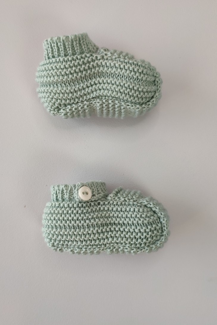 SANDALIA HEBILLA DE PANGASA BABY, VERDE MINT. VERANO 26.