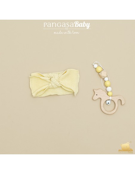 DIADEMA ELÁSTICA DE PANGASA BABY, AMARILLO. VERANO 26.