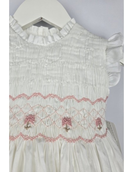VESTIDO PUNTO SMOCK CAPRI DE TARTALETA, CRUDO/ROSA. VERANO 26.