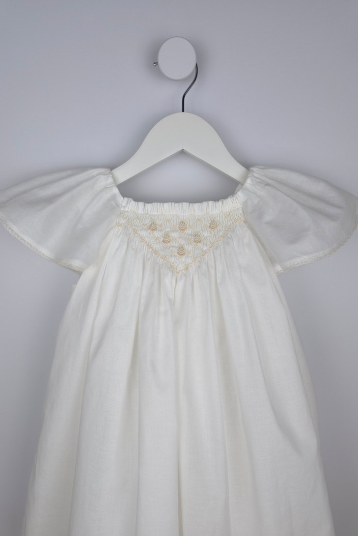 VESTIDO (HASTA TALLA 3A INCLUYE BRAGA) PUNTO SMOCK ALBA DE TARTALETA, CRUDO. VERANO 26.