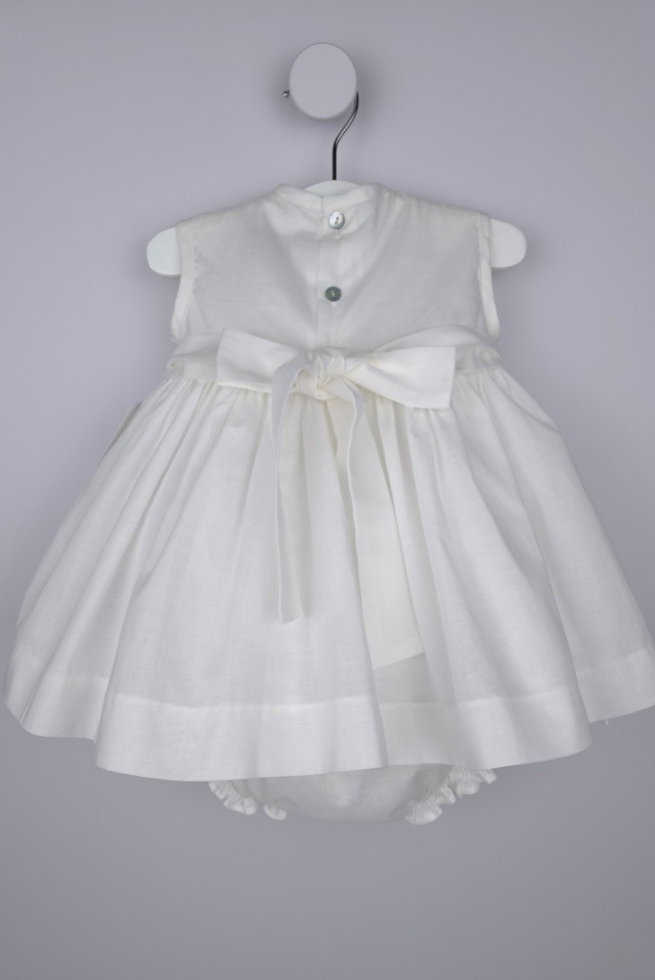JESUSITO PUNTO SMOCK MARNY DE TARTALETA, CRUDO/ROSA. VERANO 26.