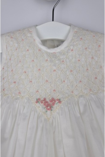 JESUSITO PUNTO SMOCK MARNY DE TARTALETA, CRUDO/ROSA. VERANO 26. 2
