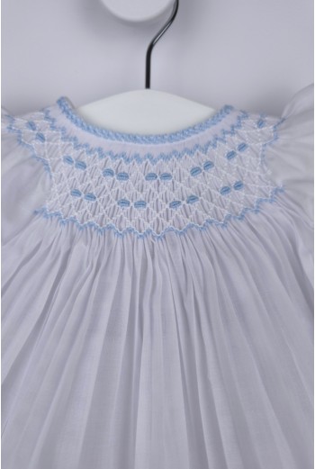 JESUSITO PUNTO SMOCK. BATISTA BLANCA-AZUL. VERANO 26. 2