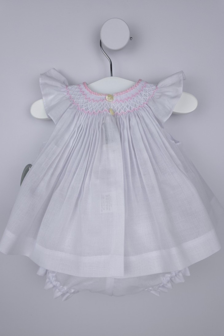 JESUSITO PUNTO SMOCK. BATISTA BLANCA-ROSA. VERANO 26.