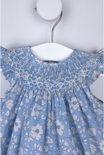 RANITA UNISEX PUNTO SMOCK TALLA ÚNICA (1m-6m aprox.) DE BELÁN, FLORES BLANCAS. VERANO 26 2