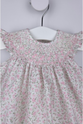 JESUSITO PUNTO SMOCK TALLA ÚNICA (1m-6m aprox.) DE BELÁN, FLORECITAS ROSAS. VERANO 26 2