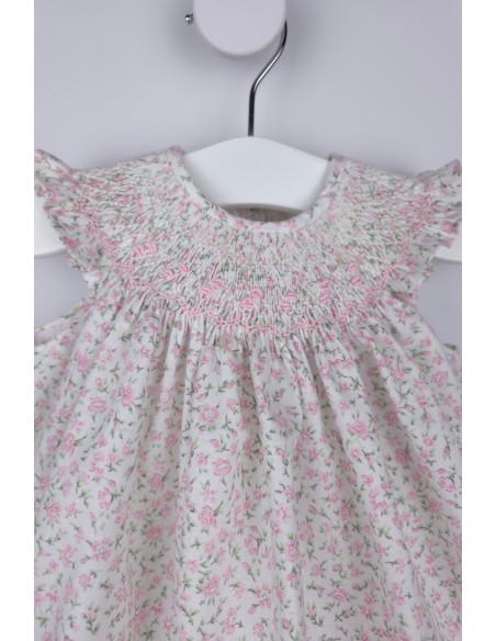 JESUSITO PUNTO SMOCK TALLA ÚNICA (1m-6m aprox.) DE BELÁN, FLORECITAS ROSAS. VERANO 26