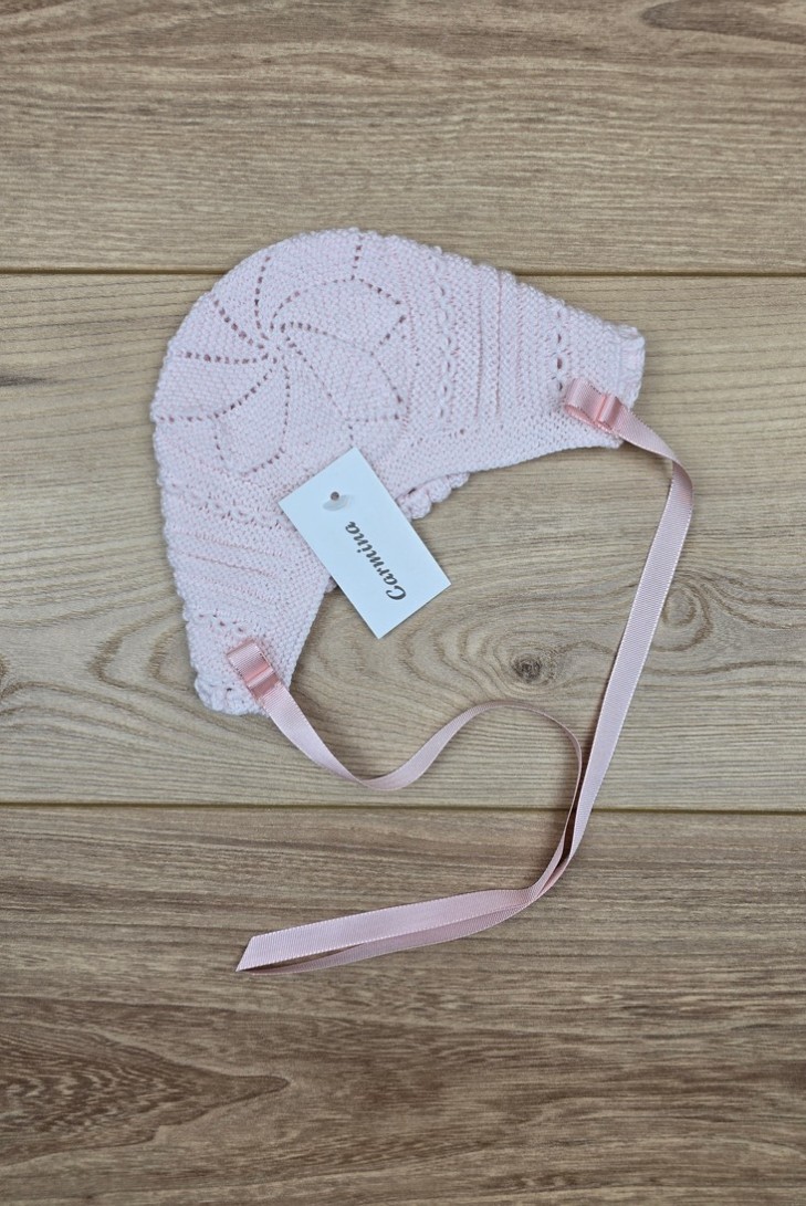 CAPOTA UNISEX HECHA A MANO DE ARTESANÍA CARMINA, ROSA. VERANO 26.