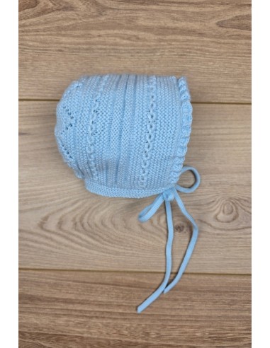 CAPOTA UNISEX HECHA A MANO DE ARTESANÍA CARMINA, CELESTE. VERANO 26.