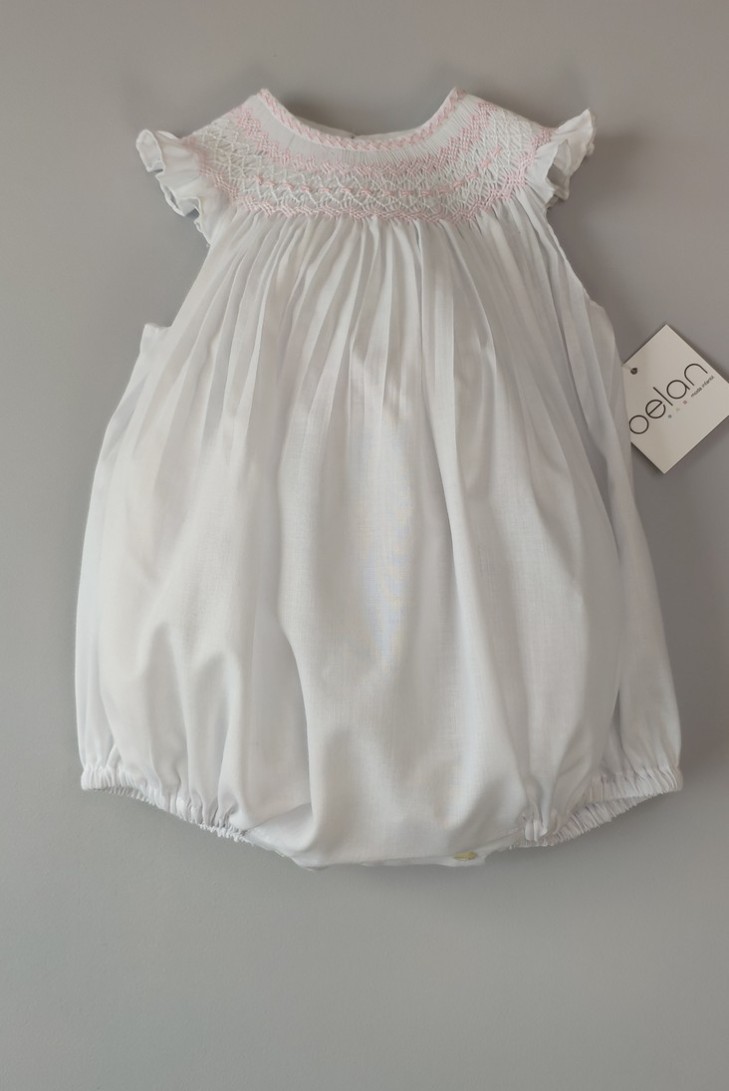 RANITA UNISEX BORDADO PUNTO SMOCK. BATISTA BLANCA-ROSA. VERANO 25.