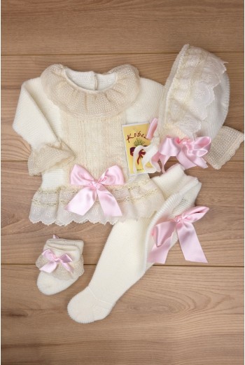 copia de CONJUNTO UNISEX DE PUNTO CRUDO/ROSA BEBÉ (4 PIEZAS), Y62. KOBEZ. INVIERNO.