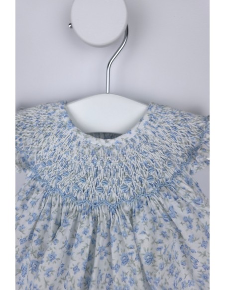 RANITA UNISEX PUNTO SMOCK TALLA ÚNICA (1m-6m aprox.) DE BELÁN, FLOR AZUL. VERANO 26.