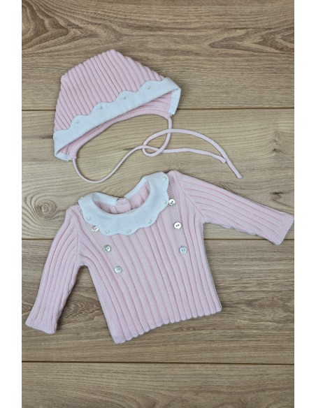 JERSEY Y CAPOTA BORDADOS A MANO DE ARTESANÍA CARMINA, ROSA/BLANCO. INVIERNO 26.