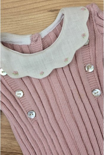 JERSEY CUELLO LINO BORDADO A MANO DE ARTESANÍA CARMINA, ROSA PALO. INVIERNO 26. 2