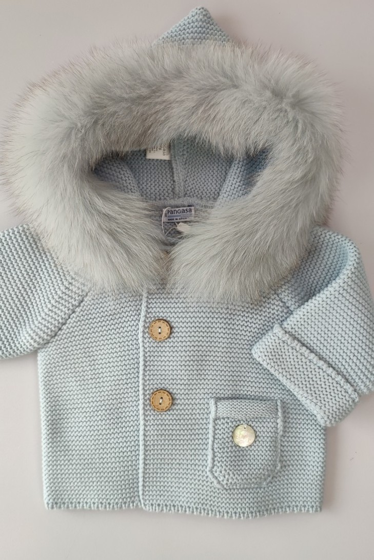 TRENKA LUXURY UNISEX PELO NATURAL DE PANGASA BABY, CELESTE EMPOLVADO. INVIERNO 26.