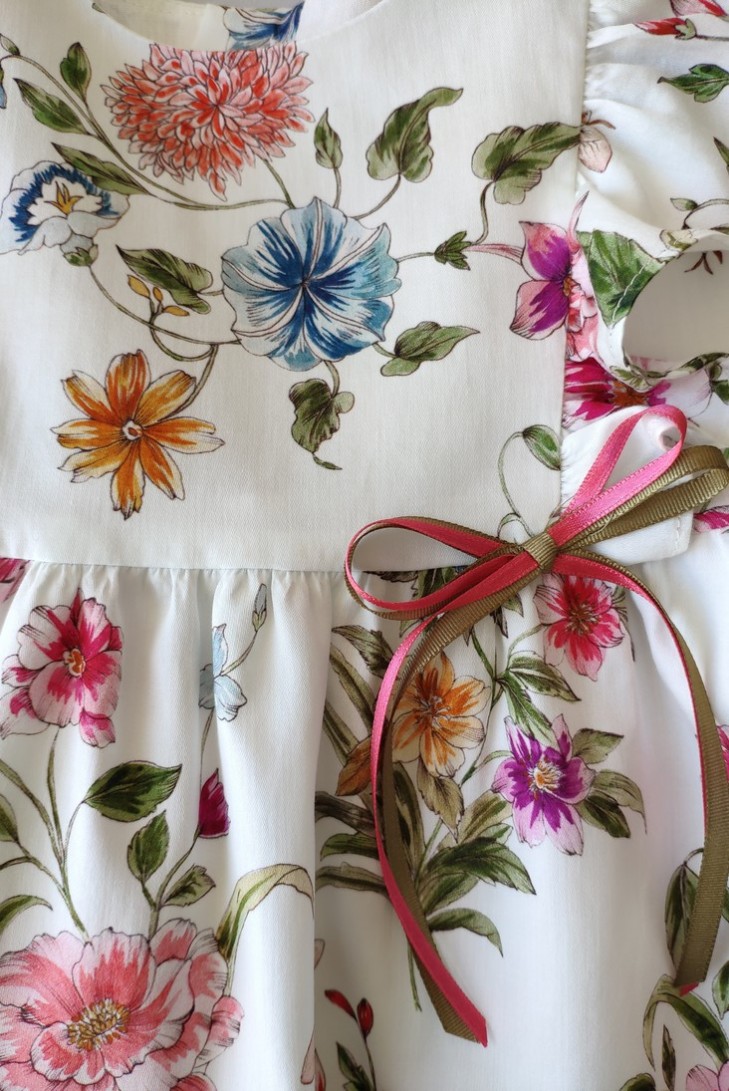 VESTIDO NIÑA SIN MANGAS ESTAMPADO FLORES DE VILLALOBOS.